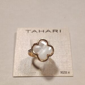TAHARI Gold-Tone Clover Ring with White Mother-of-Pearl